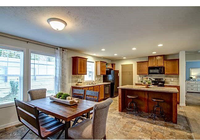 17311 E US Hwy 40 Independence MO 64055