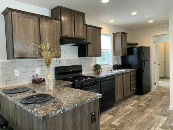 17311 E US 40 Hwy Independence MO 64055