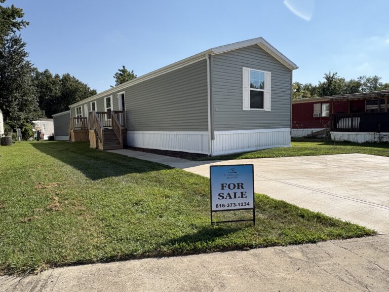 Photograph of 17311 E US Hwy 40, 00G7