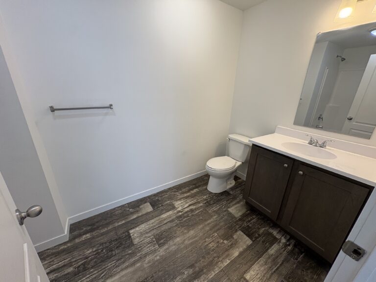 Gallery for 17311 E US Hwy 40, 0B67 at 17311 E US Hwy 40: Image 6 of 10