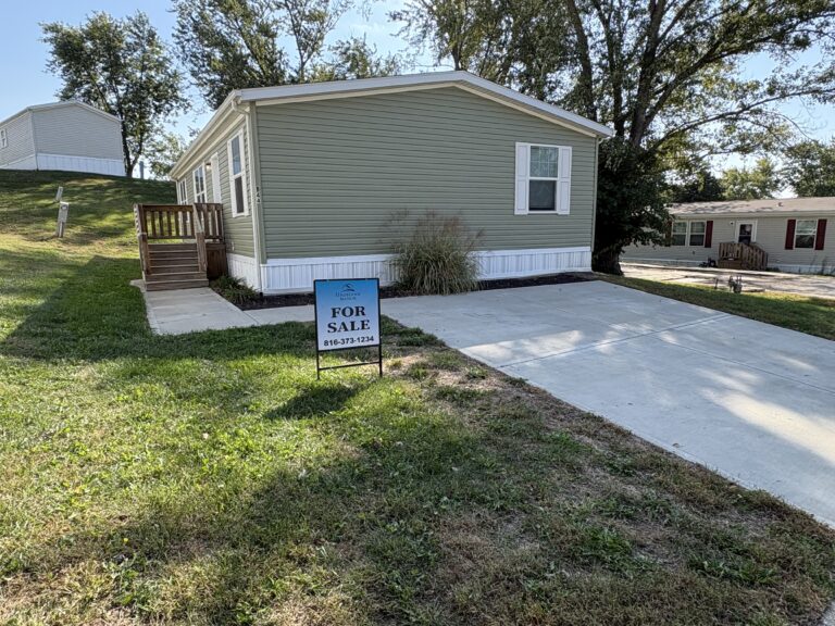 Photograph of 17311 E US HWY 40, 0B44