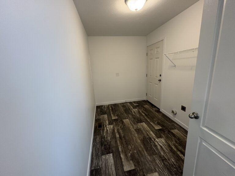 Gallery for 17311 E US HWY 40, 0B44 at 17311 E US HWY 40: Image 9 of 10